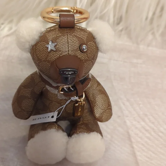 Coach Bear bag charm 🥰 NWT - Picture 2 of 6